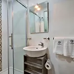 Casa de hóspedes Laparelli Suites: Luxury 2 *